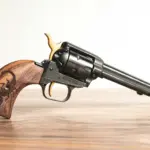 revolver 22 antigo